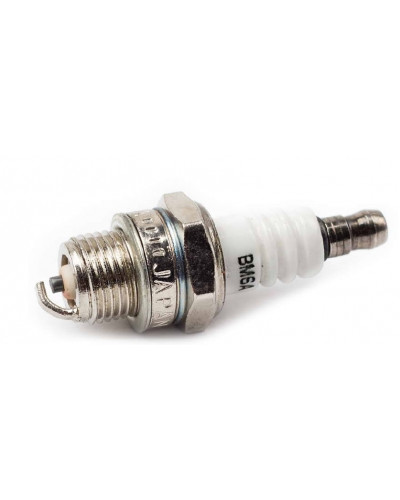 Купити Свічка запалювання бензопили, бензокоси NGK