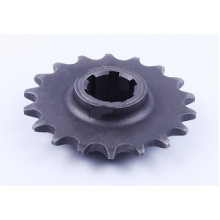 168F-170F - зірка редуктора велика (валу шестигр.) Z-18