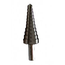 Свердло ступінчасте по металу Атака 6-20мм (11 ступенів)