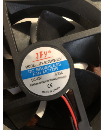 Купити Вентилятор зварювального апарату 92*92*25, 12 вольт 0,23 Ампер