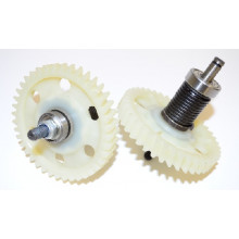 Шестерня електропили в зборі