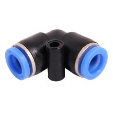 Цанговий фітінг кут 8мм