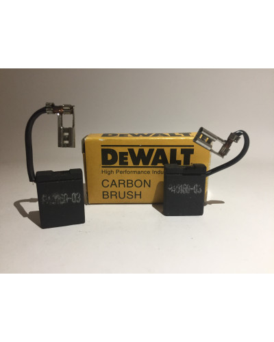 Купити Щітки вугільні DeWalt 6,3*16*24 403485-03 для болгарок DW499, DW852, DW496