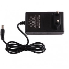 Зарядний пристрій шуруповерт 16.8v/0.5 Ah