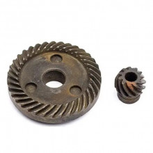 Редукторна пара на болгарку Sparky 150